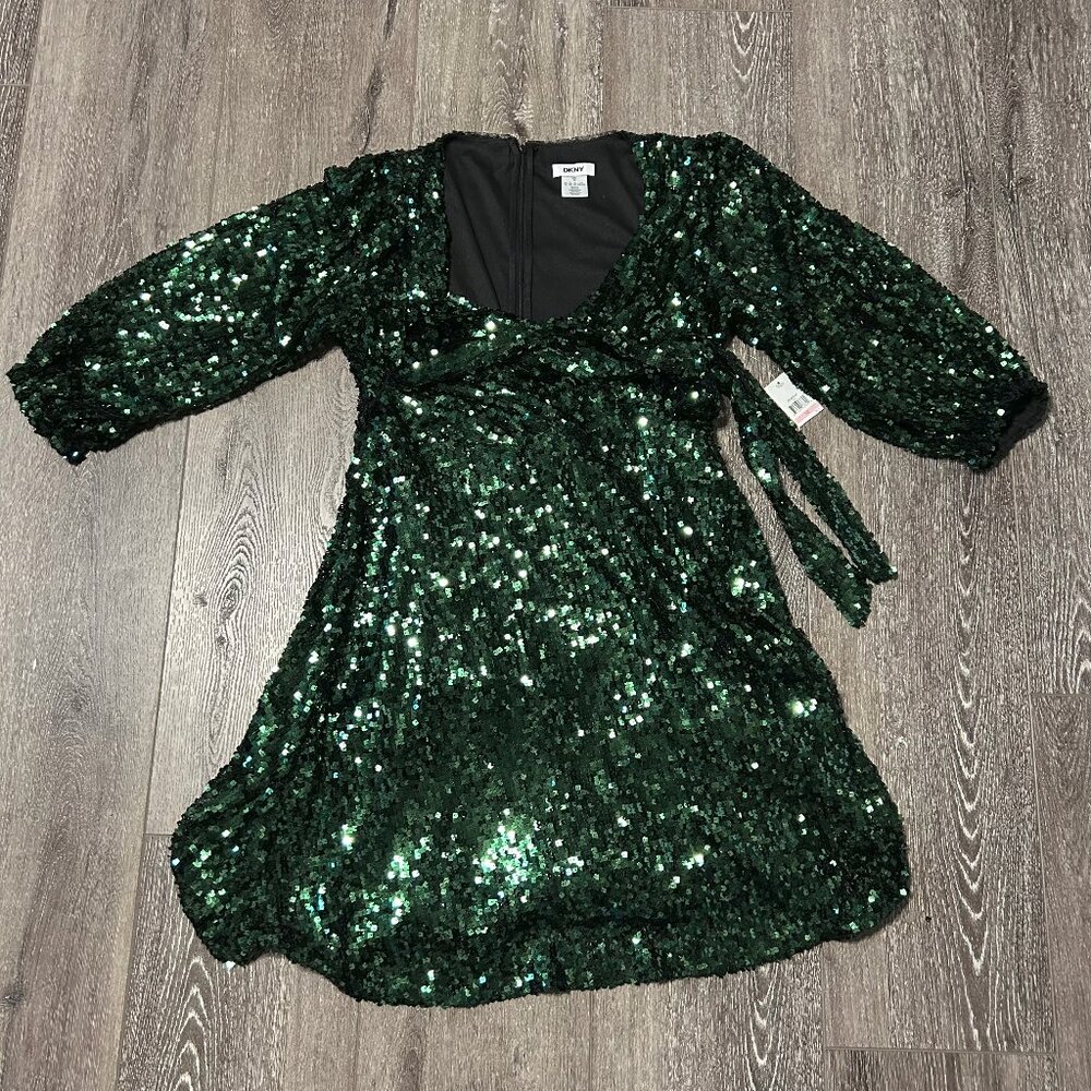 NWT DKNY Emerald Green Sequin Dress Holiday Sparkle Party Cocktail Size 10 NEW